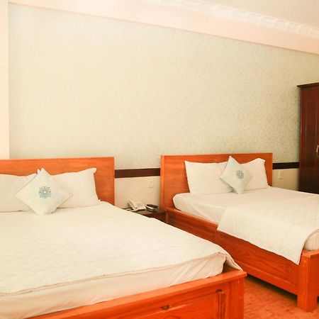 Anh Dao Hotel Фу Куок Екстериор снимка