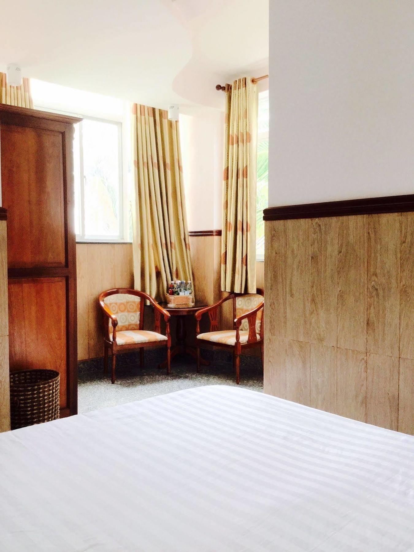 Anh Dao Hotel Фу Куок Екстериор снимка