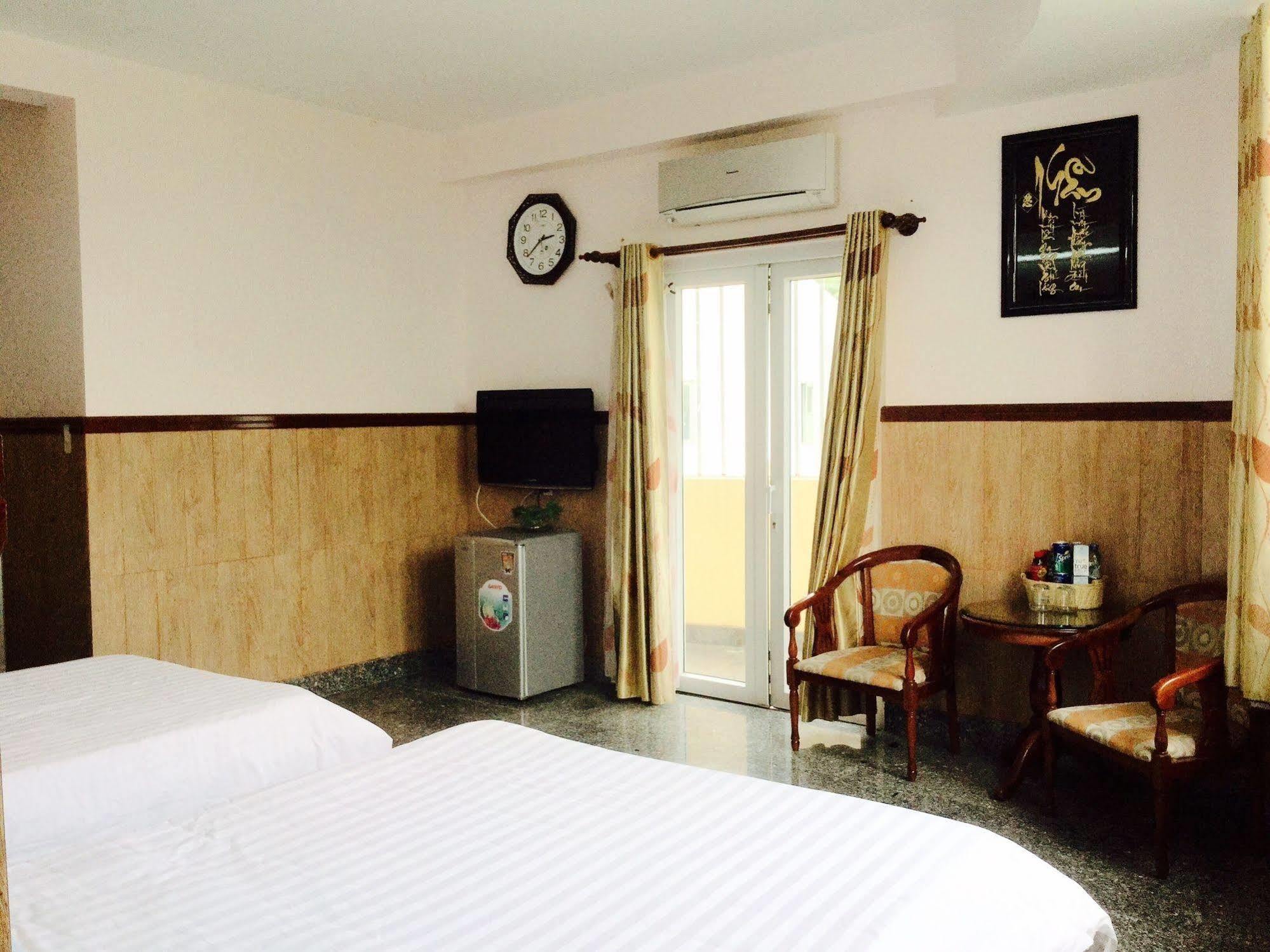 Anh Dao Hotel Фу Куок Екстериор снимка